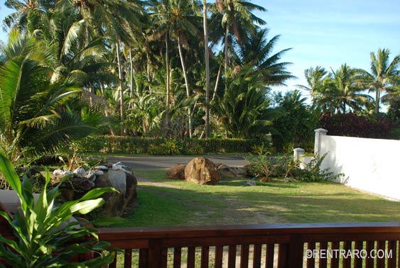 view of the tropical front yard from the veranda at Aito Apartments Rent, Rarotonga Cook Islands