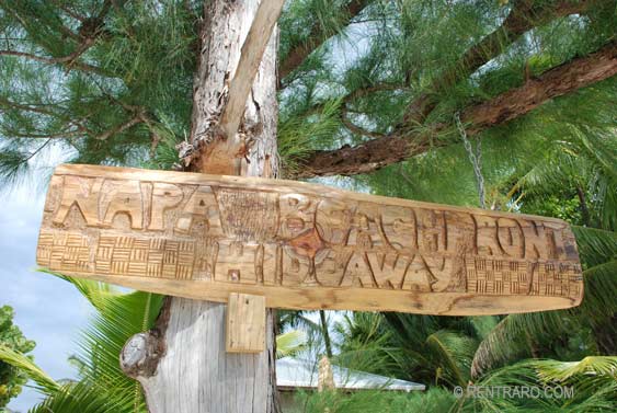 Napa's Beach Bungalows Sign