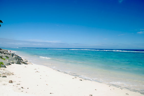 the beach is 3 minuts away thru the Resort