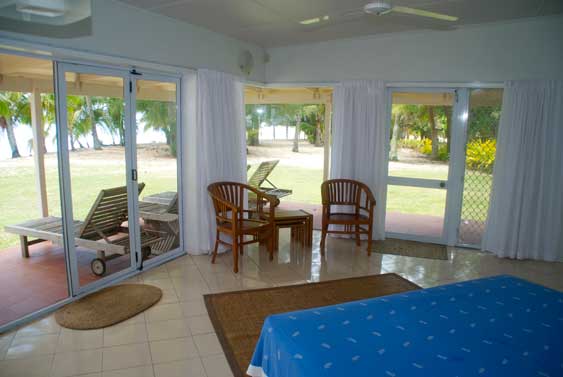 and has floor to ceiling windows over the  lagoon