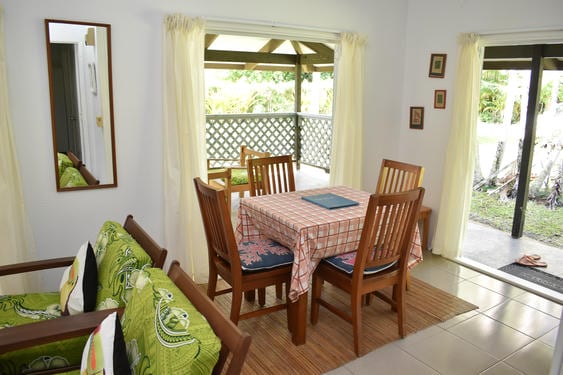 theres a small dining area by the kitchen